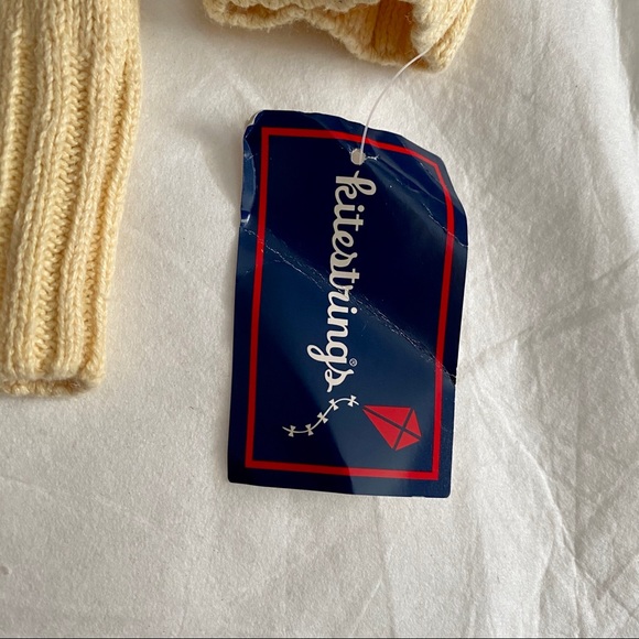 Kitestring’s Gold V neck sweater Size 7 Unisex - Picture 5 of 6